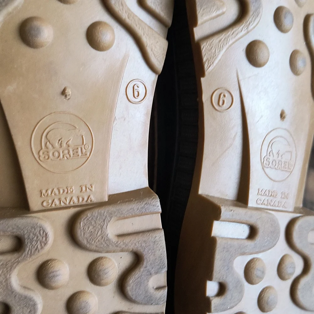 Sorel Badger Tan Leather Waterproof Snow Boots Kids Sz 6